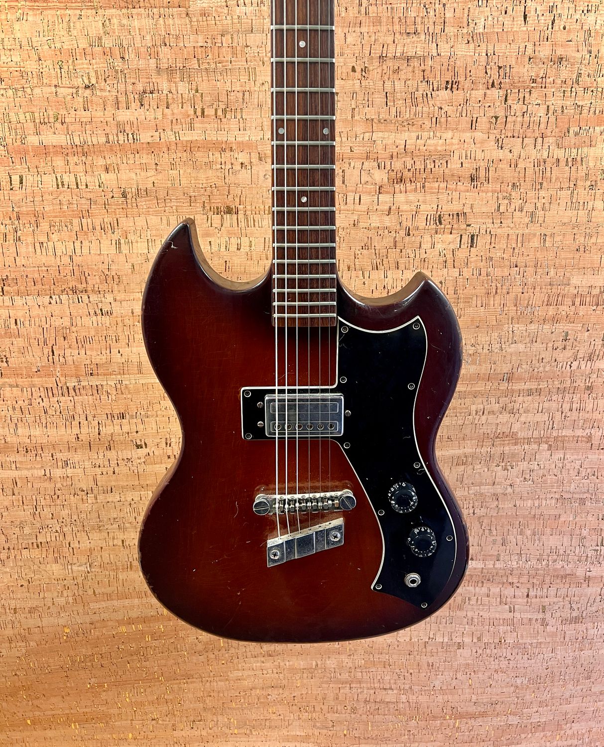 1974 Guild S-50