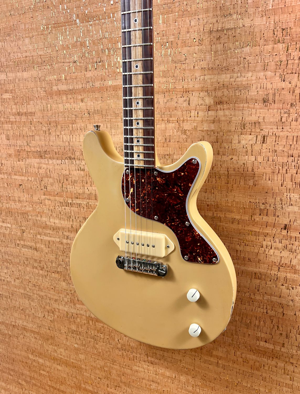 Harden Double Cutaway DC1 Harden Double Cutaway DC1