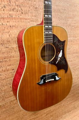 1970-72 Gibson Dove