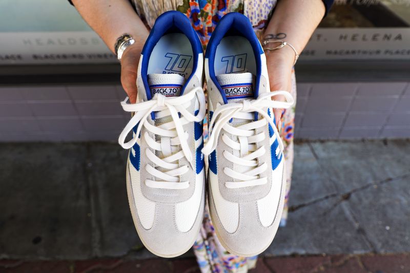 Sneakers