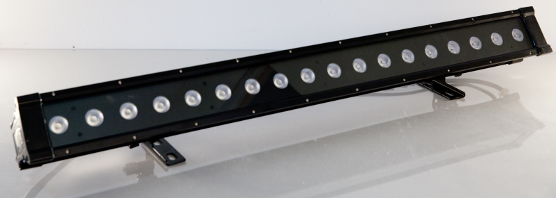 Virtue Industries | 18-LED Indoor/Outdoor Strip Light