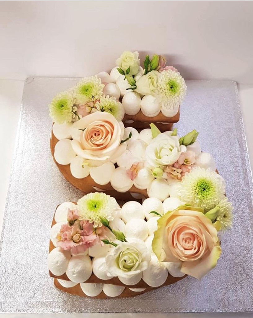 Fresh Flower | Cream | Sponge