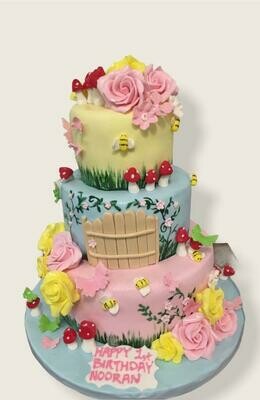 Alice in Wonderland Themed Cake