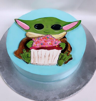 Baby Yoda Cake