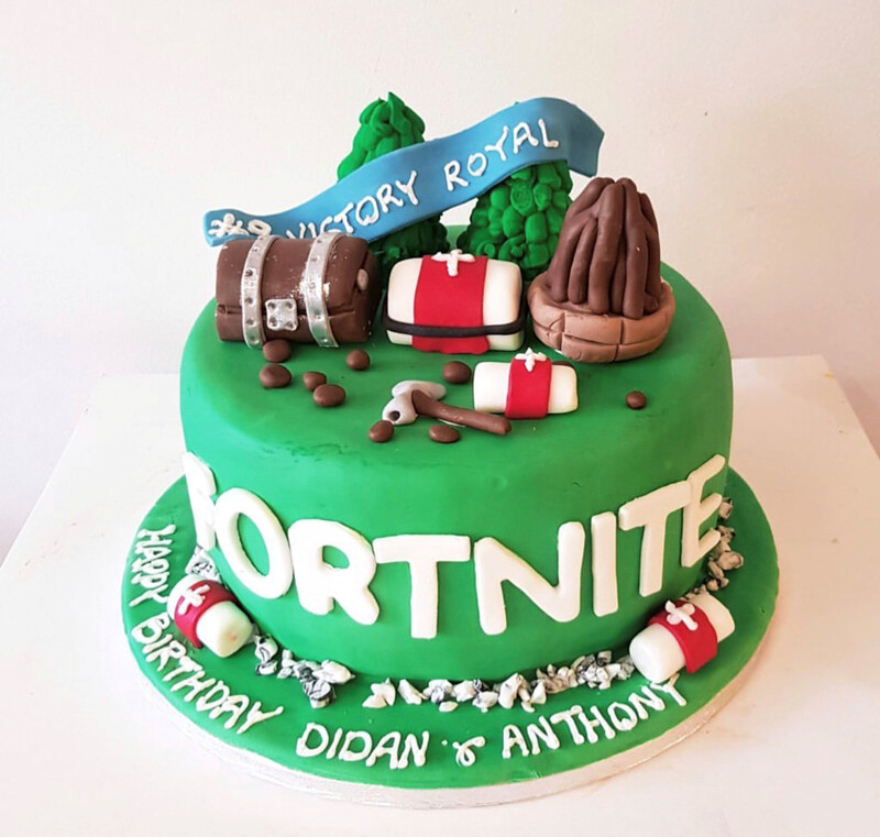 Fortnite Cake
