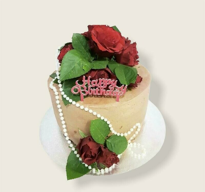 Fresh Roses and Chocolate Cream