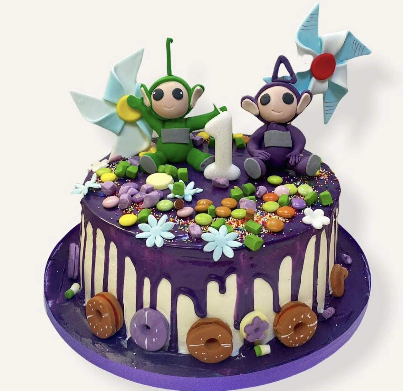 Teletubbies Drip Cake