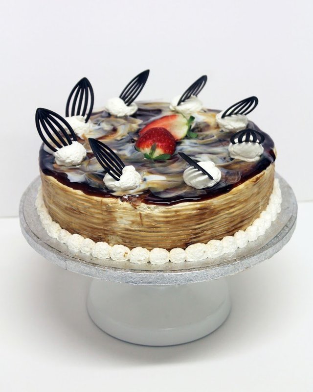 Caramel | Cream Gateau