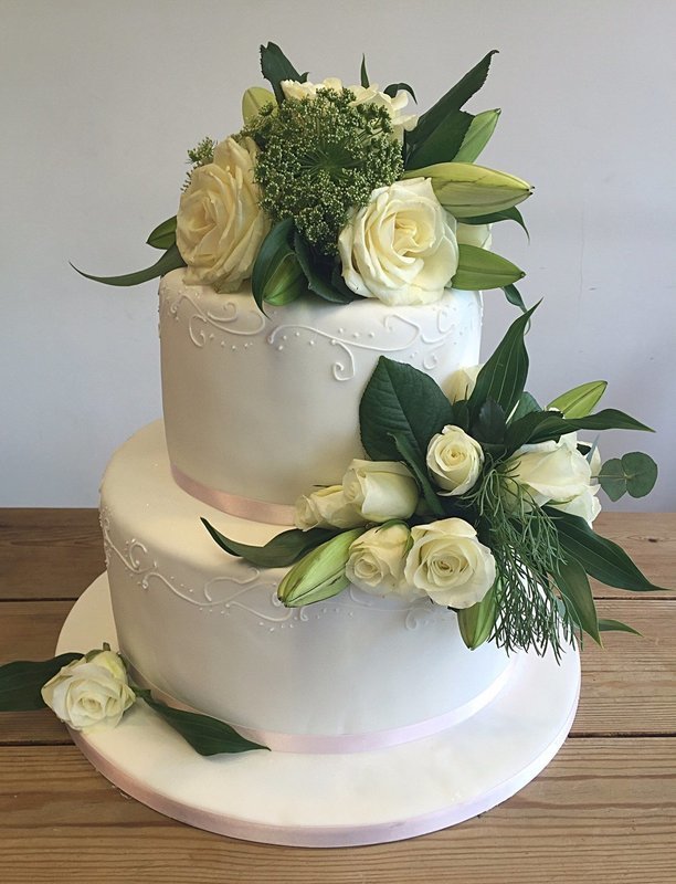 Fresh Flower Wedding Cake