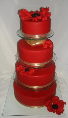 Elegant Red | Glass Stand Wedding Cake