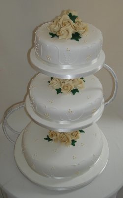 Classic Hand-made Ivory Rose Wedding Cake