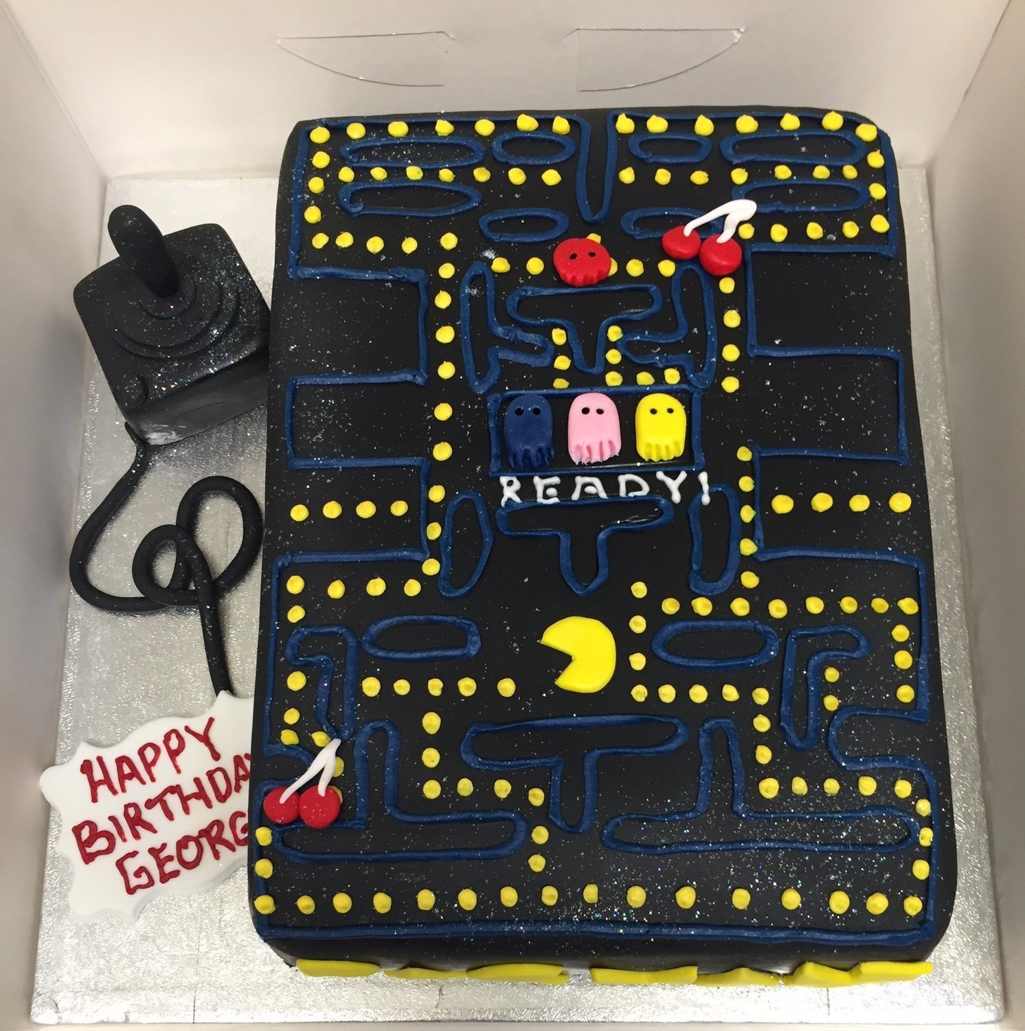 Pacman Cake