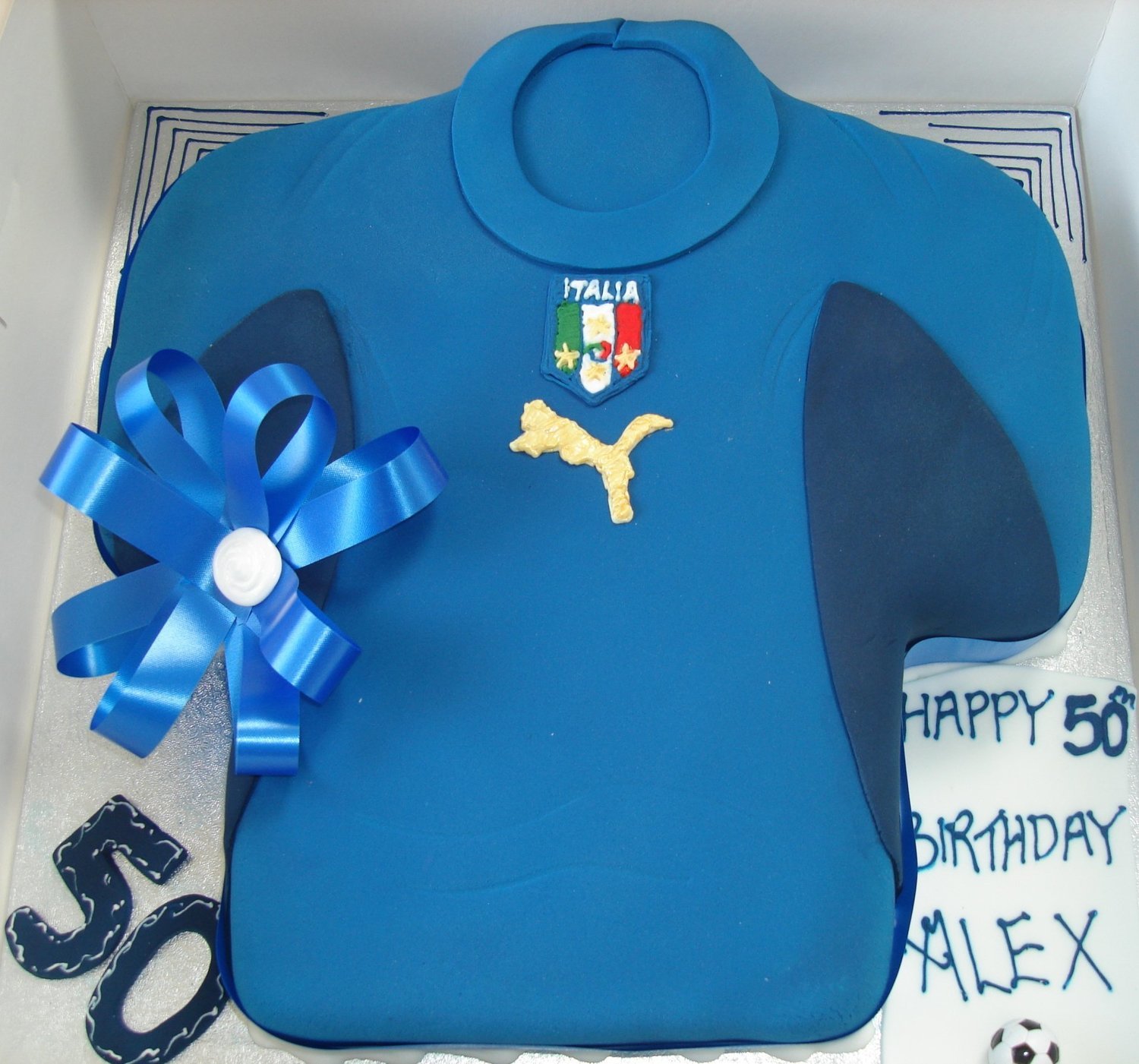 Football T-Shirt Cake