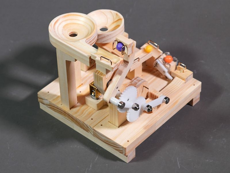 Marble Machine M1 - Catch &amp; Release
