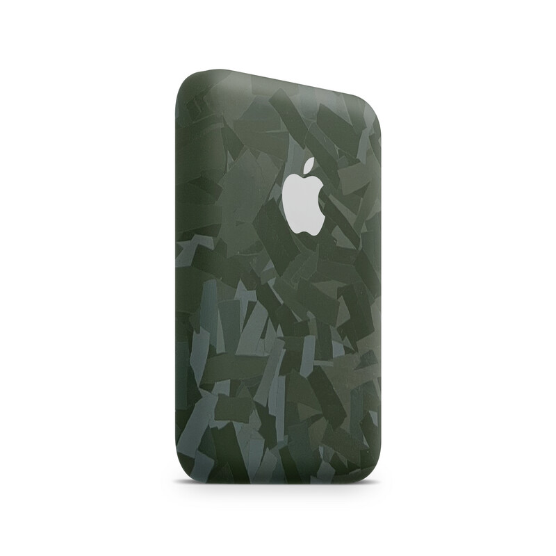 MagSafe Battery Pack - Forged Geometric Green 