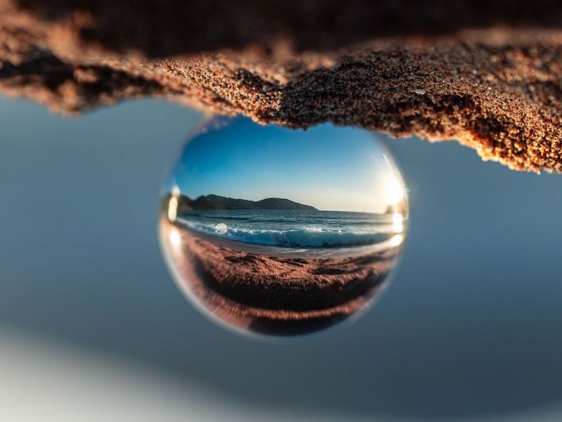 Bulle de vague sur une plage Corse (Capo di Feno, 2020)