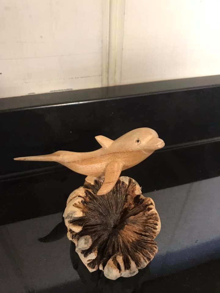 Dolphin Carving Dolphin Carving