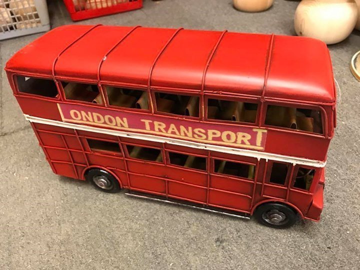 Large tin London bus