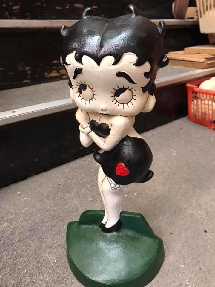 Betty Boob Cast Statue