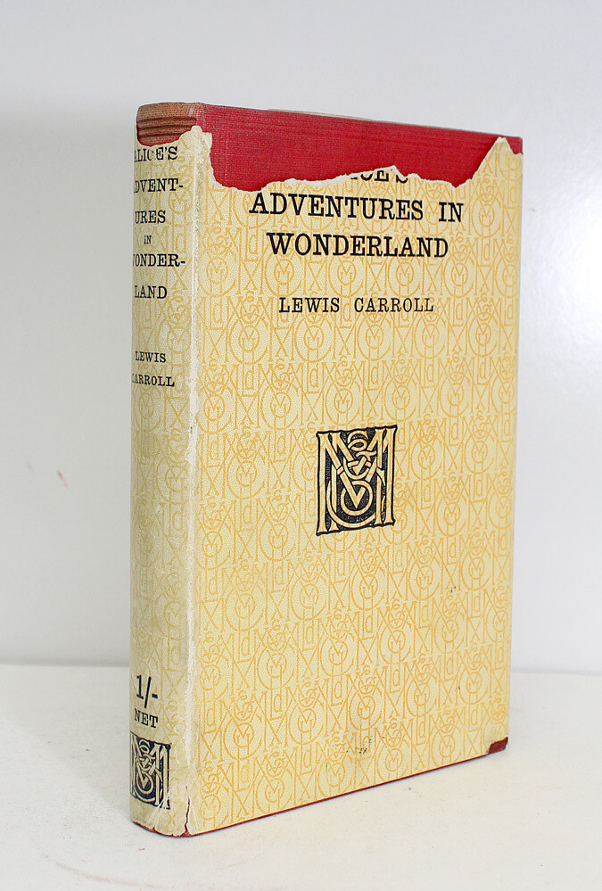 Alice&#39;s Adventures in Wonderland - Lewis Carroll