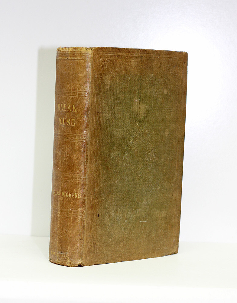 Bleak House - Charles Dickens