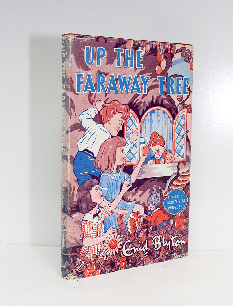 Up the Faraway Tree - Enid Blyton