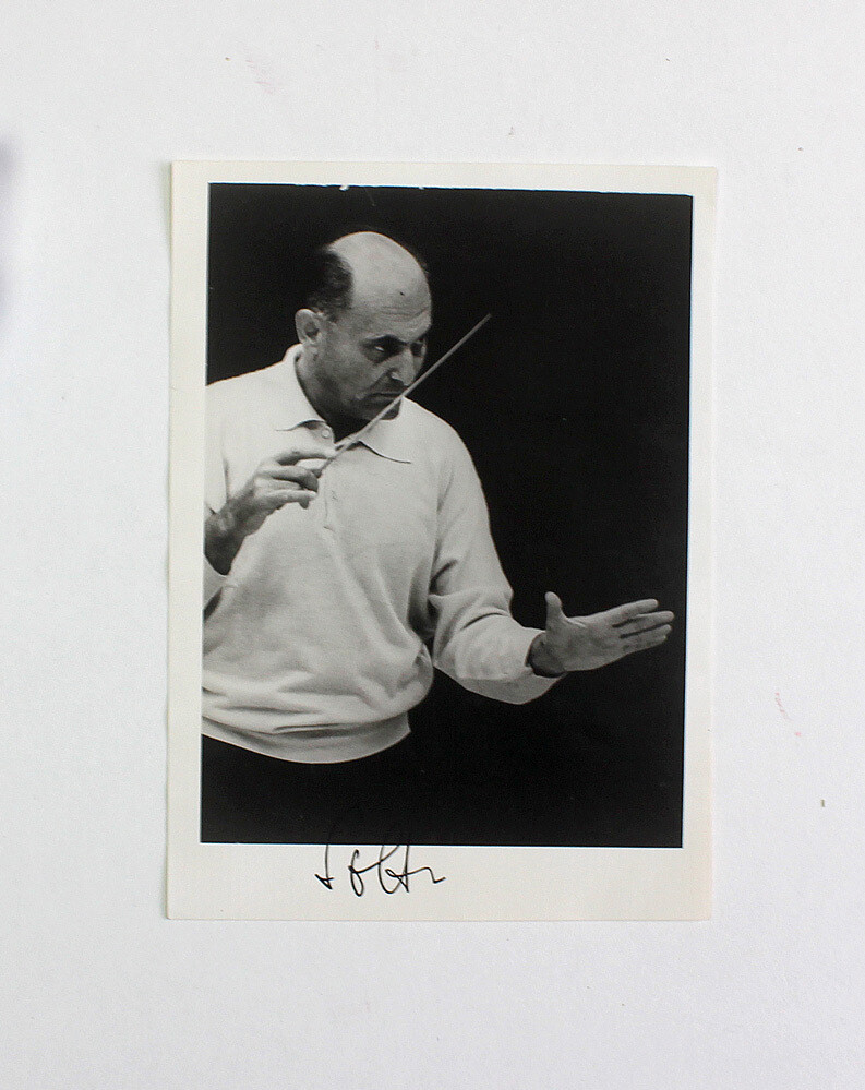 An Original Handwritten and Signed Photograph of Conductor Sir Georg Solti