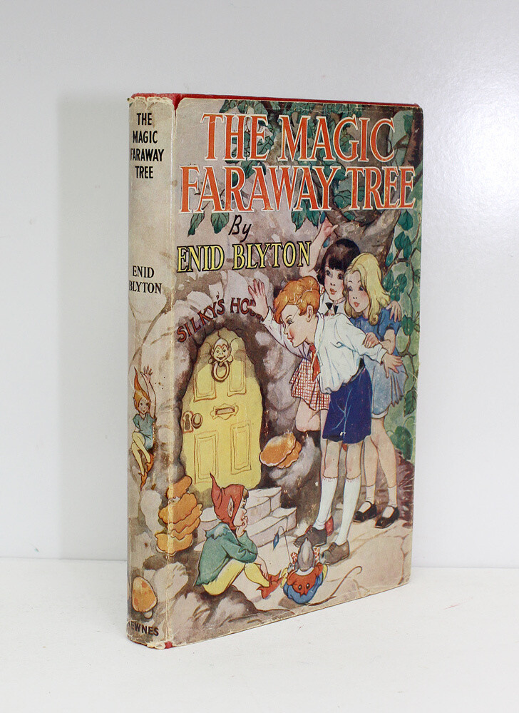 The Magic Faraway Tree - Enid Blyton