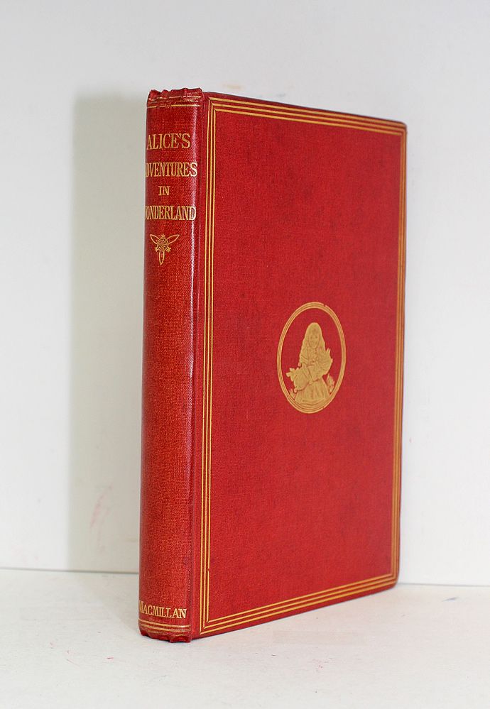 Alice&#39;s Adventures in Wonderland - Lewis Carroll