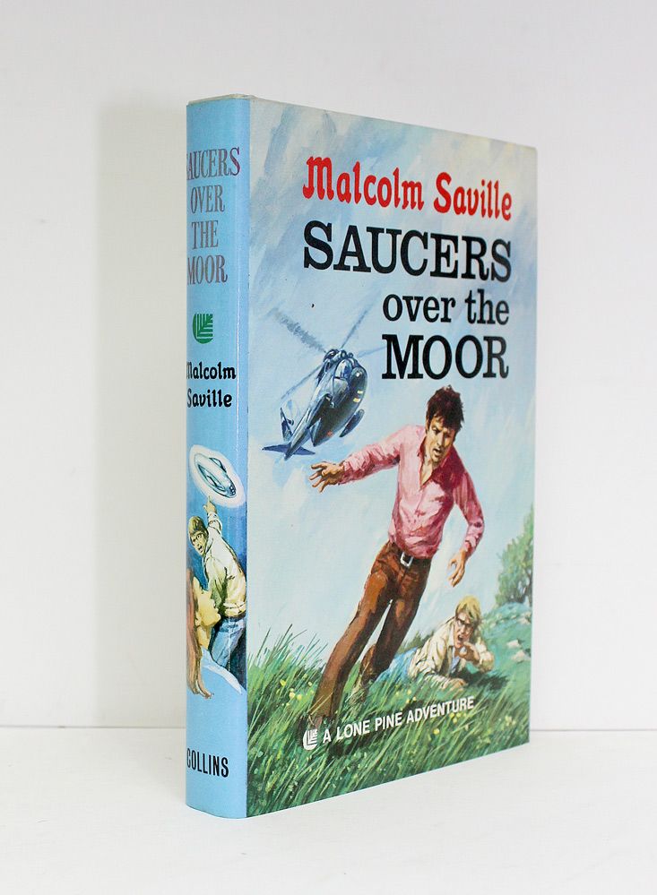 Saucers Over the Moor - Malcolm Saville SIGNED