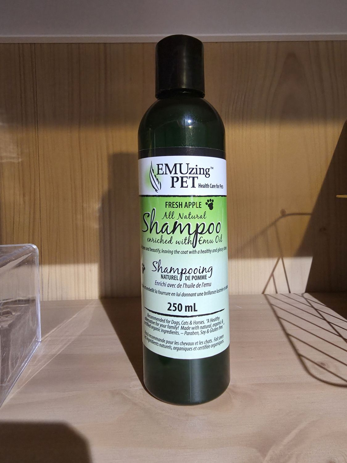 EMUzing Apple Shampoo