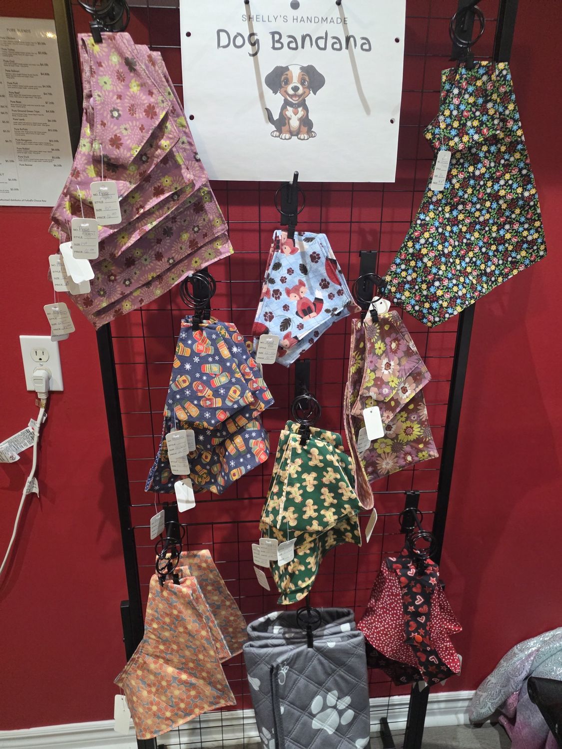 $18.00 Bandana 15"-20"