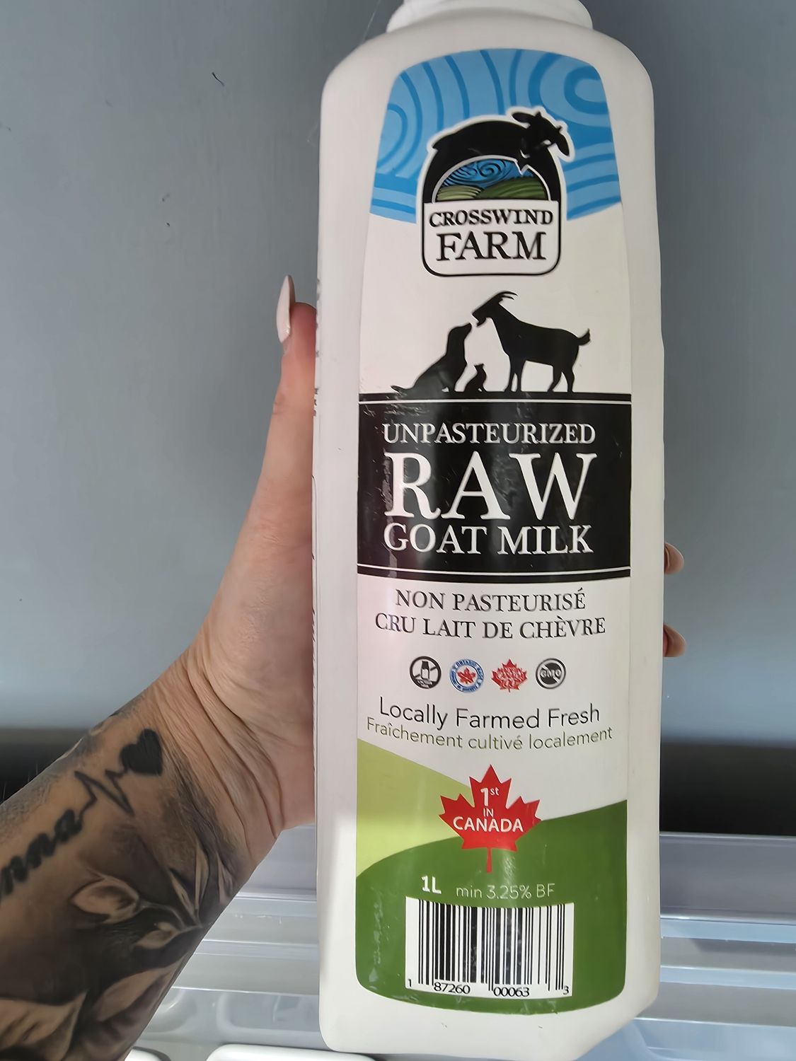 Crosswind Farm Frozen Raw Goat Milk 1L