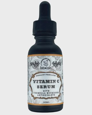 ROOTS &amp; LEAVES VITAMIN C BRIGHTENING SERUM + TREMELLA MUSHROOM
