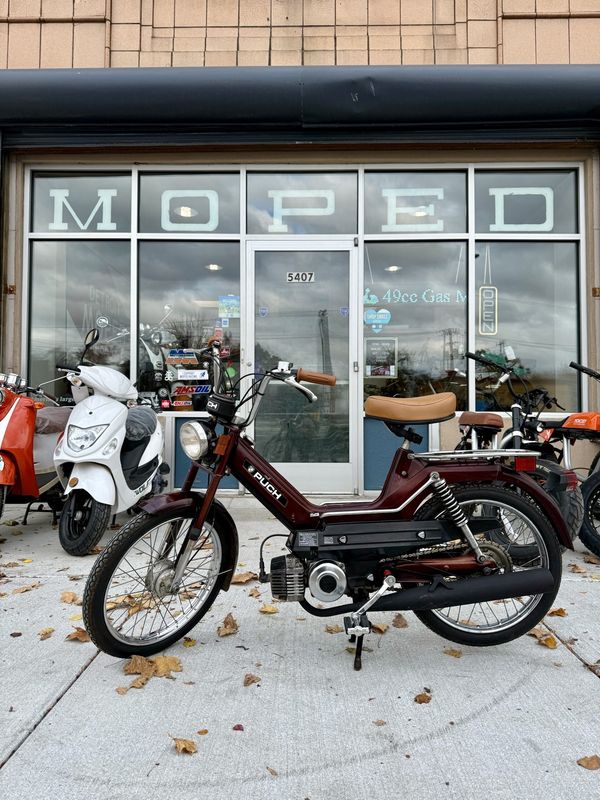 1978 Root Beer Puch Maxi-Luxe with Butterscotch Accents 1978 Root Beer Puch Maxi-Luxe with Butterscotch Accents