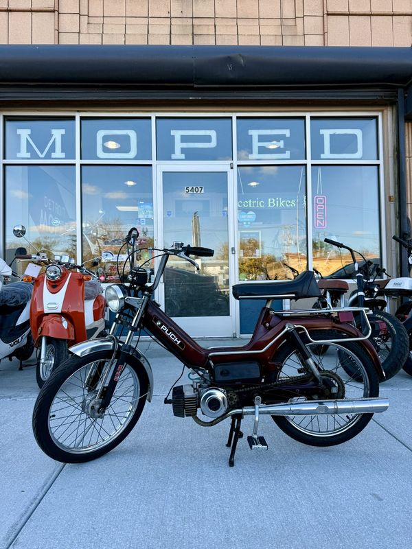 1978 Root Beer Puch Maxi with 3/4 Long Seat 1978 Root Beer Puch Maxi with 3/4 Long Seat