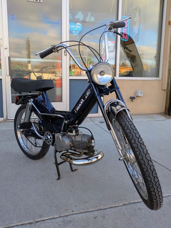 1979 Puch Maxi - Midnight Blue Pearl - 50cc - Gorgeous Restored Vintage Moped 1979 Puch Maxi - Midnight Blue Pearl - 50cc - Gorgeous Restored Vintage Moped