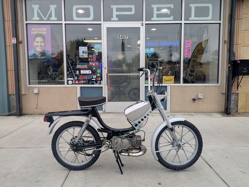 1980 Puch Murray - Black and Silver Custom Performance 50cc Fully Restored Vintage Moped 1980 Puch Murray - Black and Silver Custom Performance 50cc Fully Restored Vintage Moped