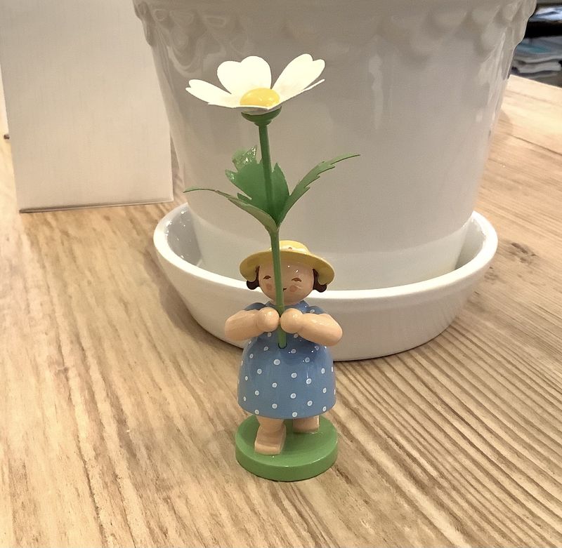Girl with Anemone