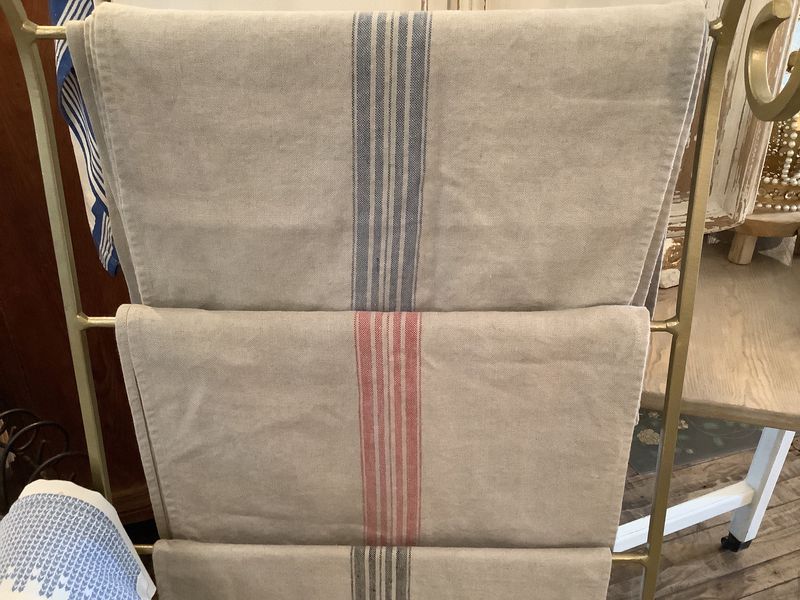 Lithuanian Table Runners