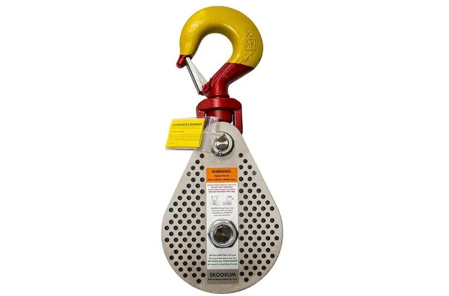 Skookum Snatch Blocks w/ Swivel Hook