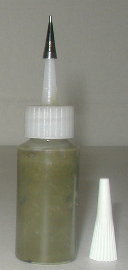 1.5 oz. Premix Bottle of Natural Henna w/ metal tip.