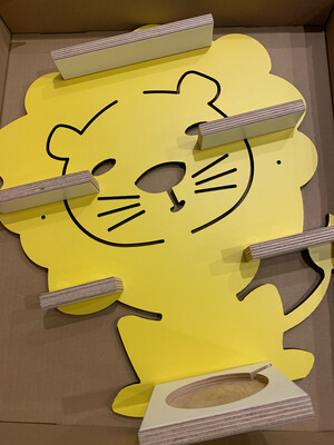 Löwe in gelb (neu)