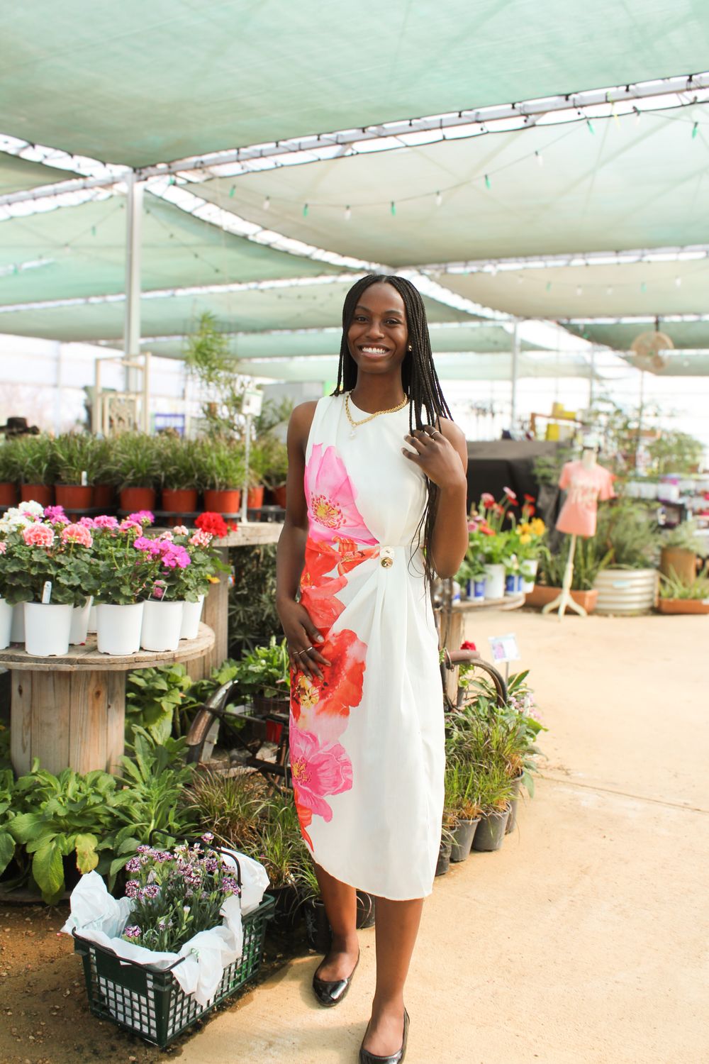 FLORAL BUTTON DETAIL DRESS