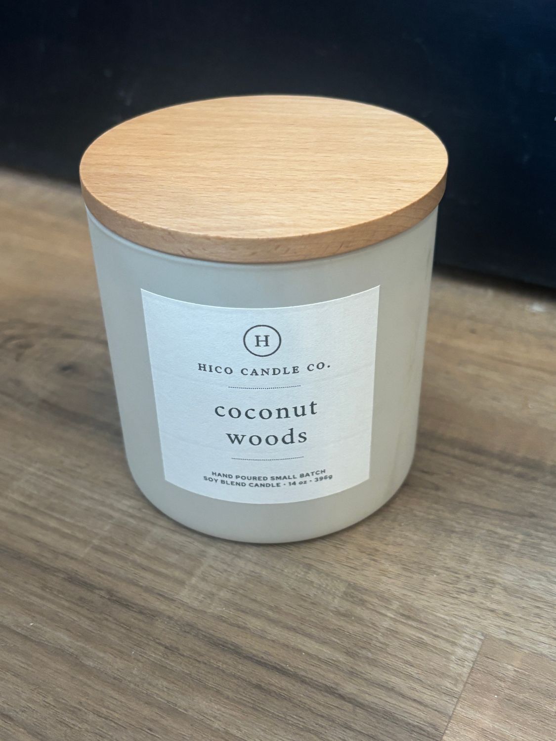 COCONUT WOODS CANDLE