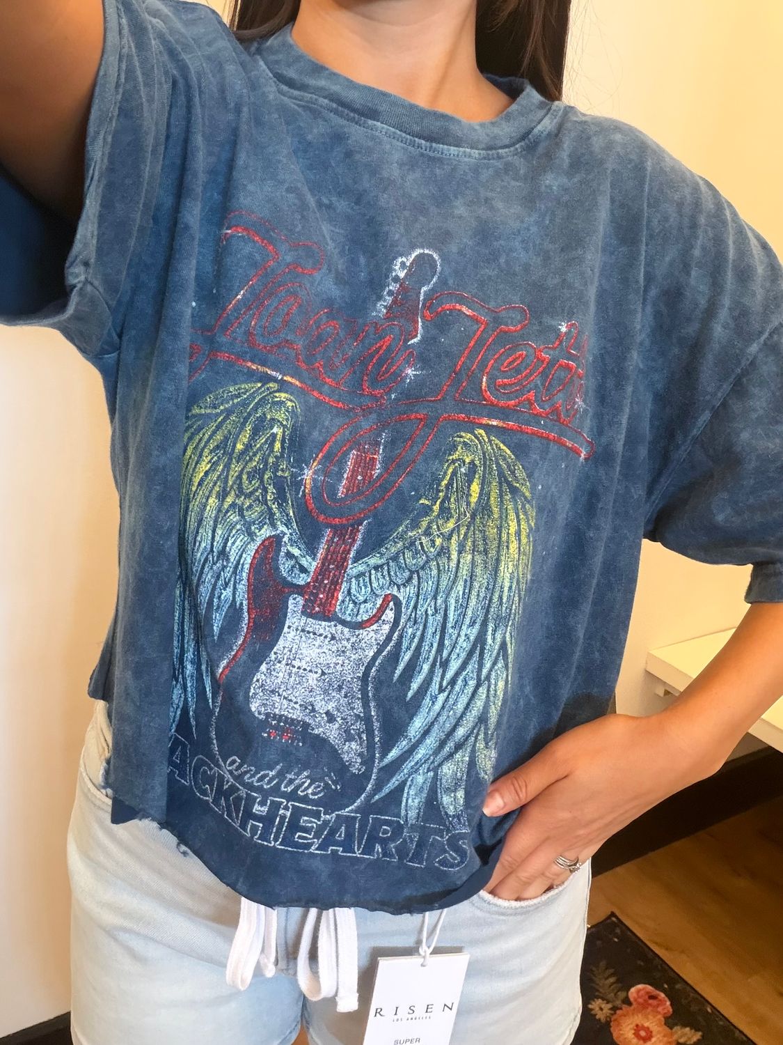 JOAN JETT CROP GRAPHIC TEE
