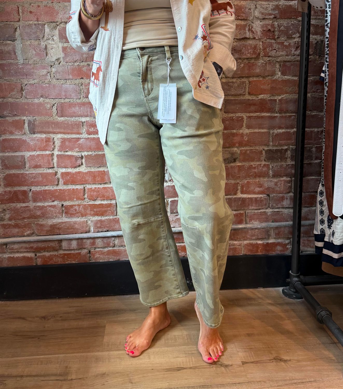 CAMO CROPPED JEANS