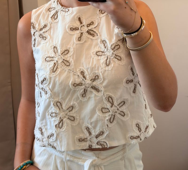 FLOWER EMB TANK
