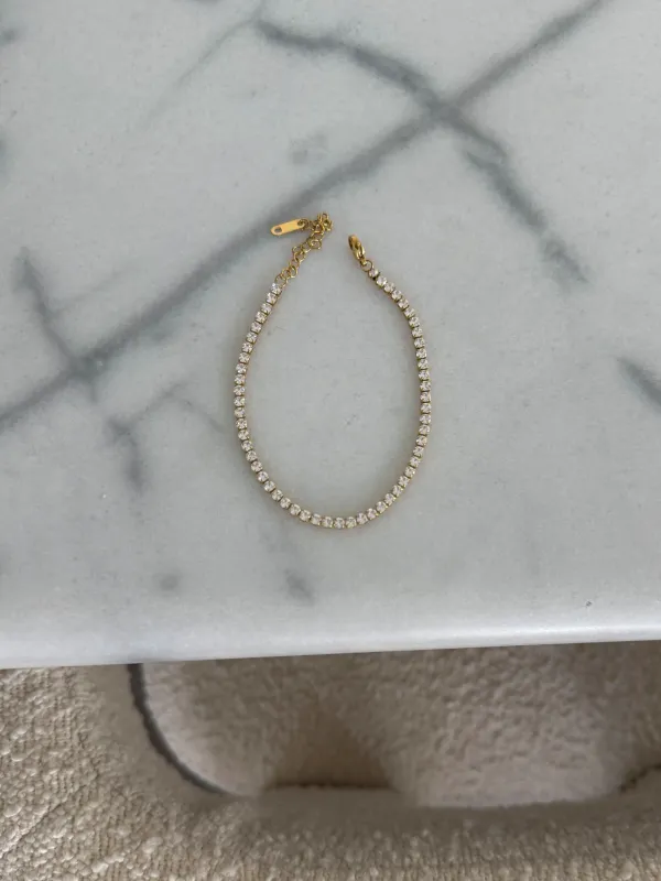 CHANSUTT RHINESTONE ANKLET
