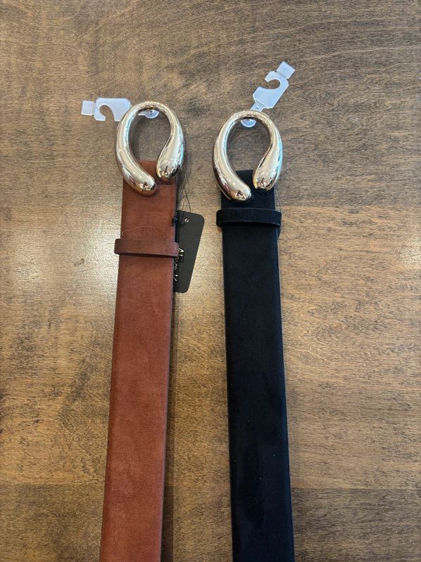 GOLD BUCKLE BELT